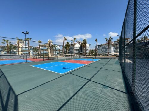 Квартира 1+1 в комплексе Azura World, Тюрклер — просторные 85 м², всего 300 м до Средиземного моря